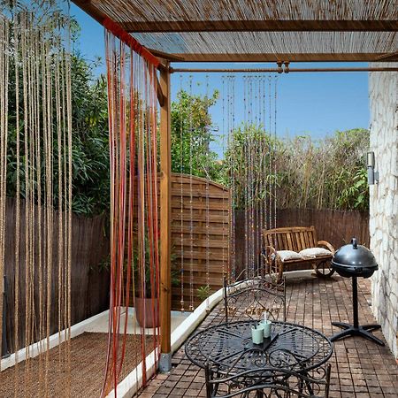 Studio Terrasse La Roulotte Du Tzigane Mandara Beach Antibes Juan-Les-Pins Bagian luar foto