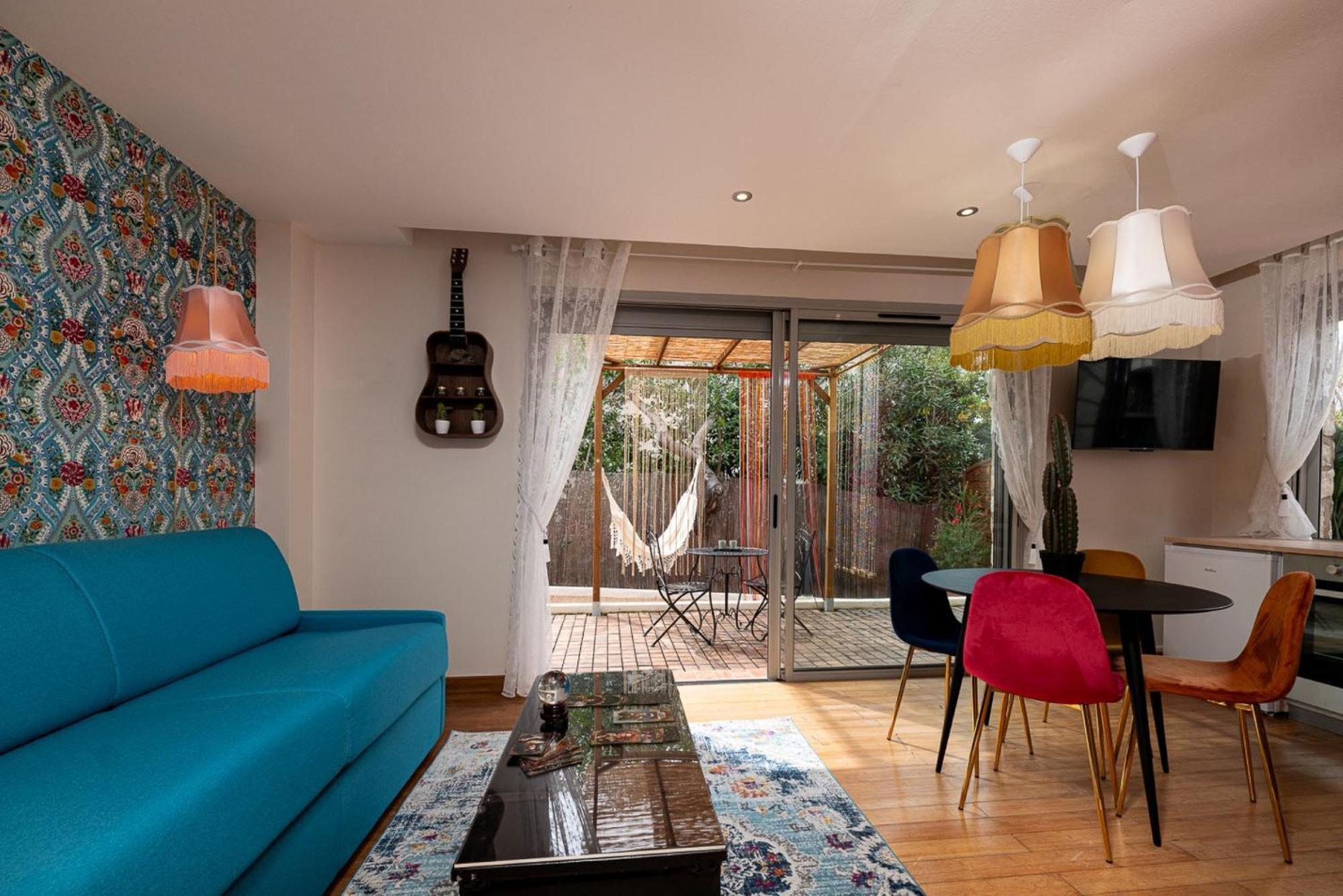 Studio Terrasse La Roulotte Du Tzigane Mandara Beach Antibes Juan-Les-Pins Bagian luar foto